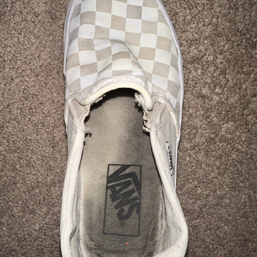 Vans - Picture 3 of 3